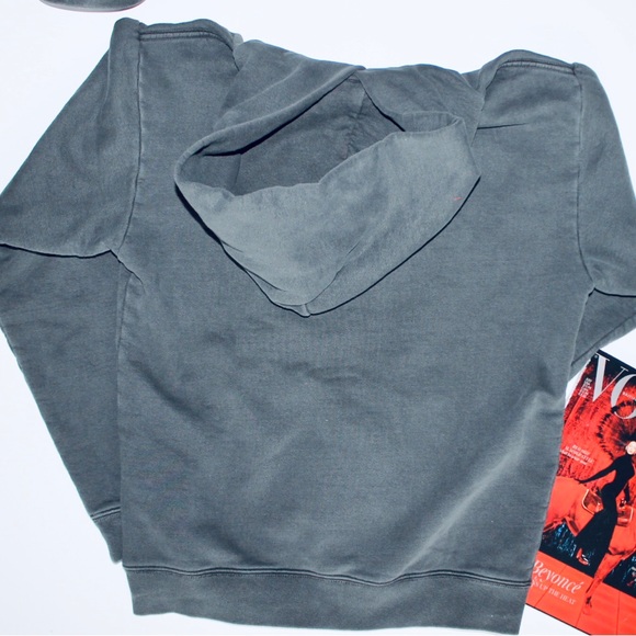 Emotionally Unavailable Heart Sweatsuit In Charcoal - Picture 3 of 7